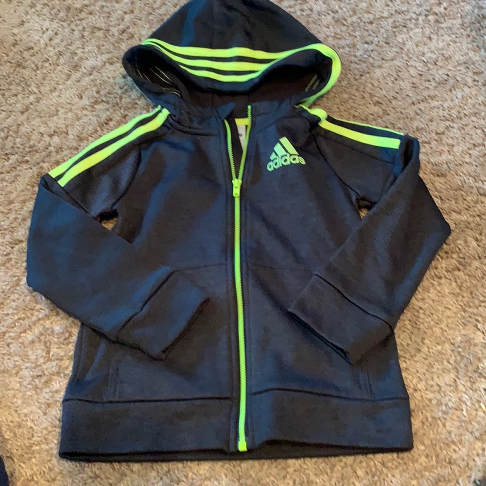 Boys adidas zip up hoodie size 4